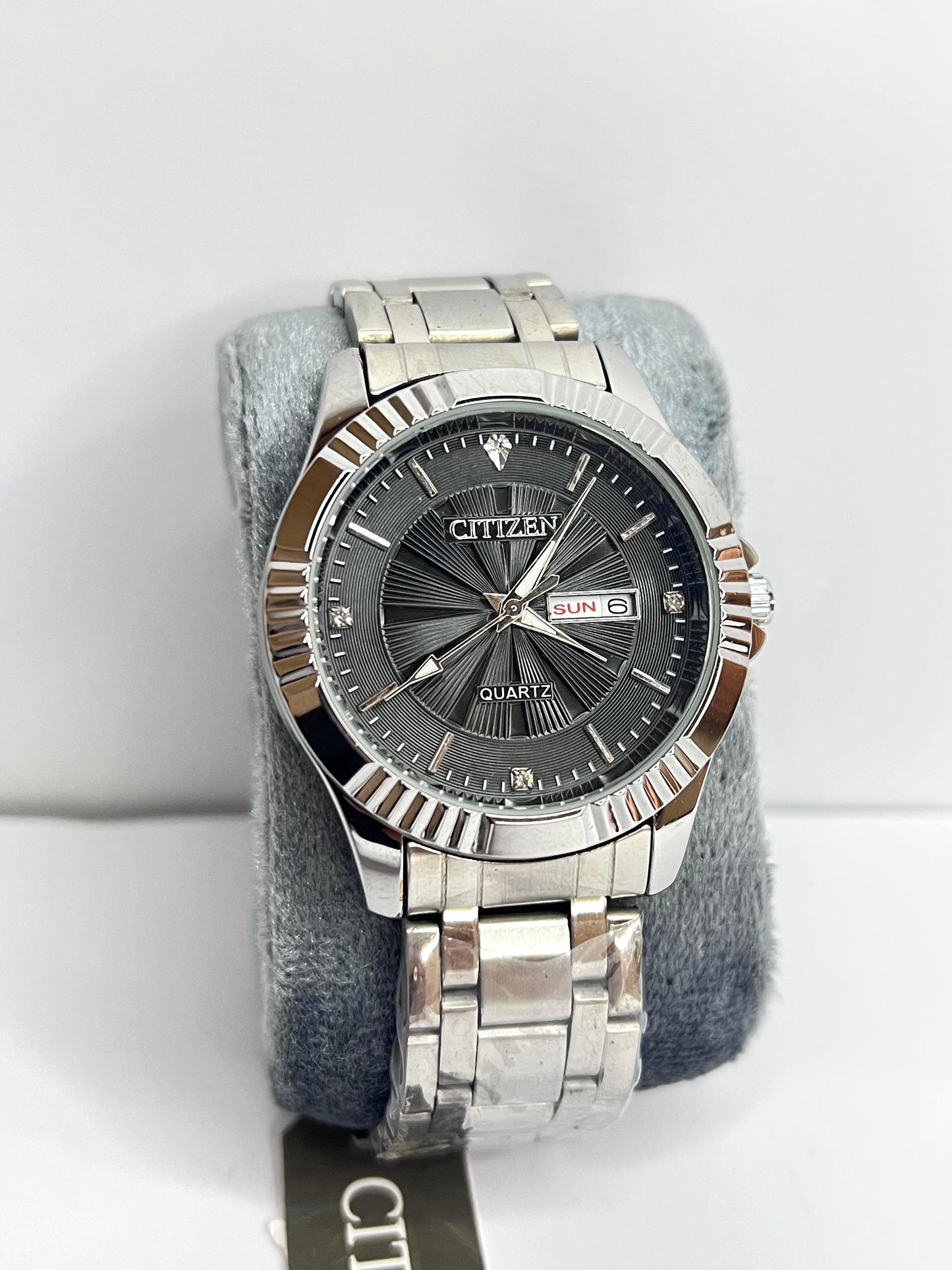 Citizen Silver Chain Watch with Black Dial And Day Date