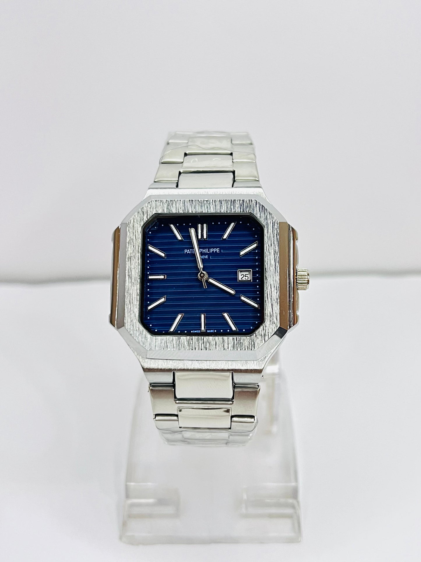 Patek Philippe Silver chain Watch With Blue Dial And Date
