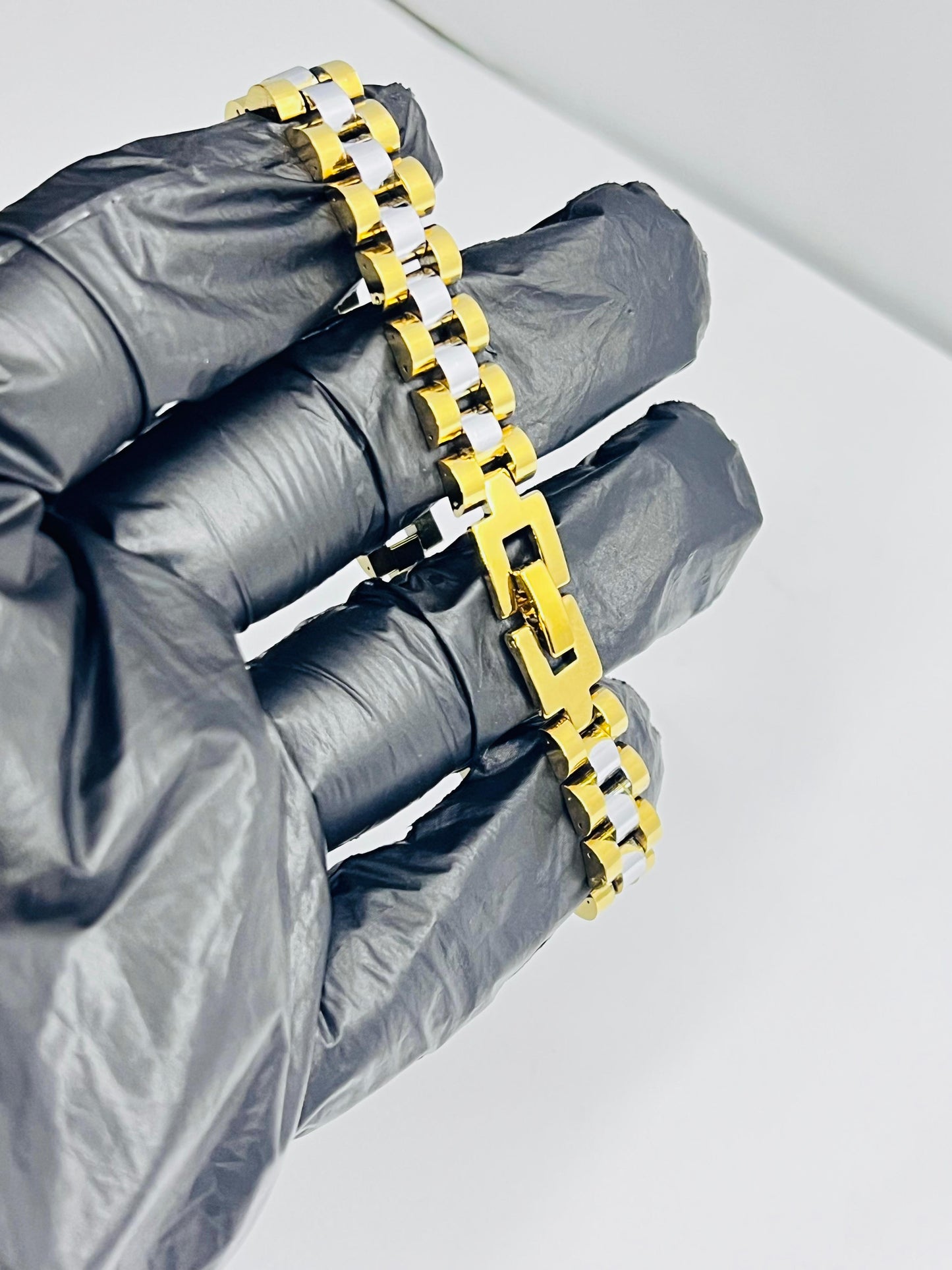 Gold Silver truetone bracelet