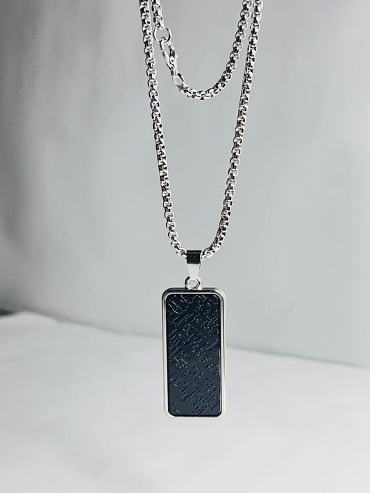 New Trending Locket Silver And Black